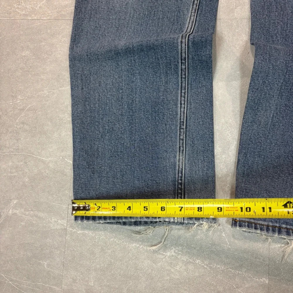 Levis 501 Original Fit Jeans Mens 33x32 Blue Straight Leg Frayed Hem 501-0196